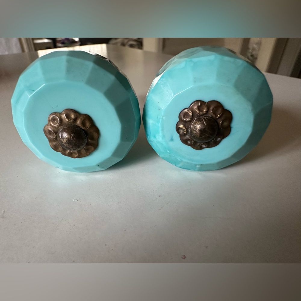 Anthropologie Ceramic Knobs in color Turquoise Set 2 - Picture 6 of 7